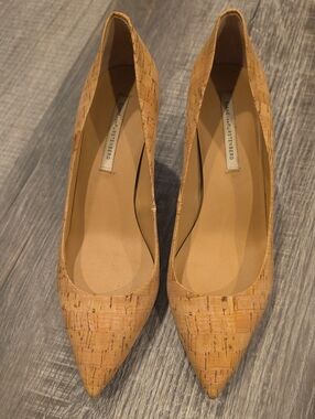 Diane Von Furstenberg Cork-Effect Pointed Toe Pumps in Tan